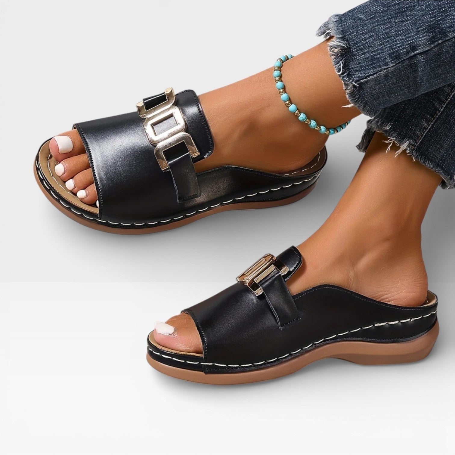 Women's Buckle Sandals White And Brown With Gold-tone Buckle - Image 12
